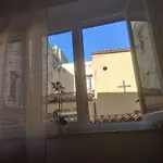 La Casa Sotto Il Castello Apartman *