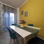 La Casa Sotto Il Castello Apartman Caccamo