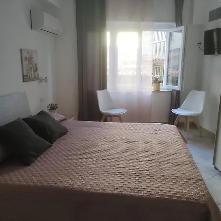 La Casa Sotto Il Castello Caccamo