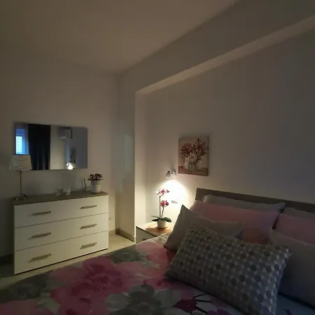 Apartman La Casa Sotto Il Castello